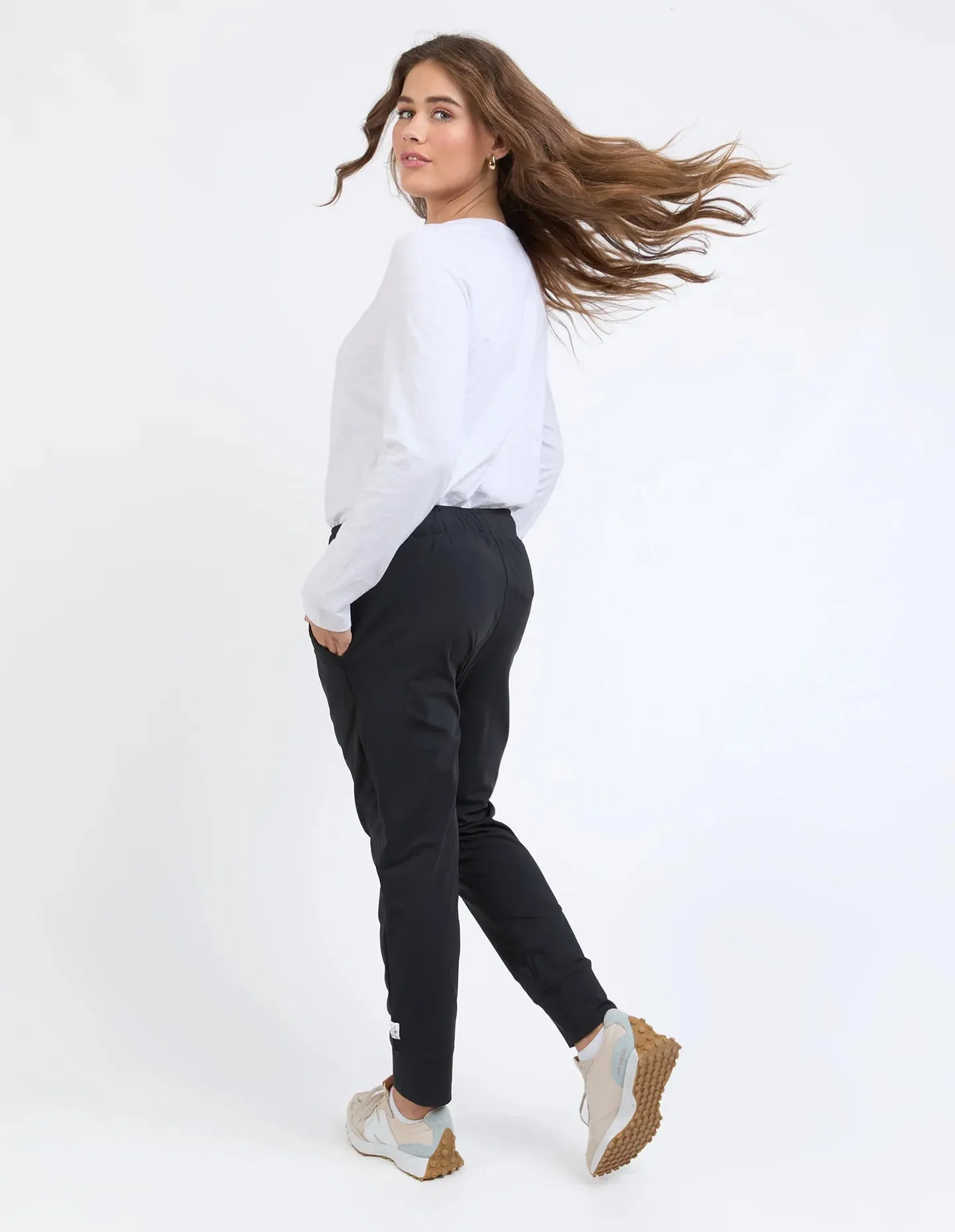 Alexis Track Pant - Black