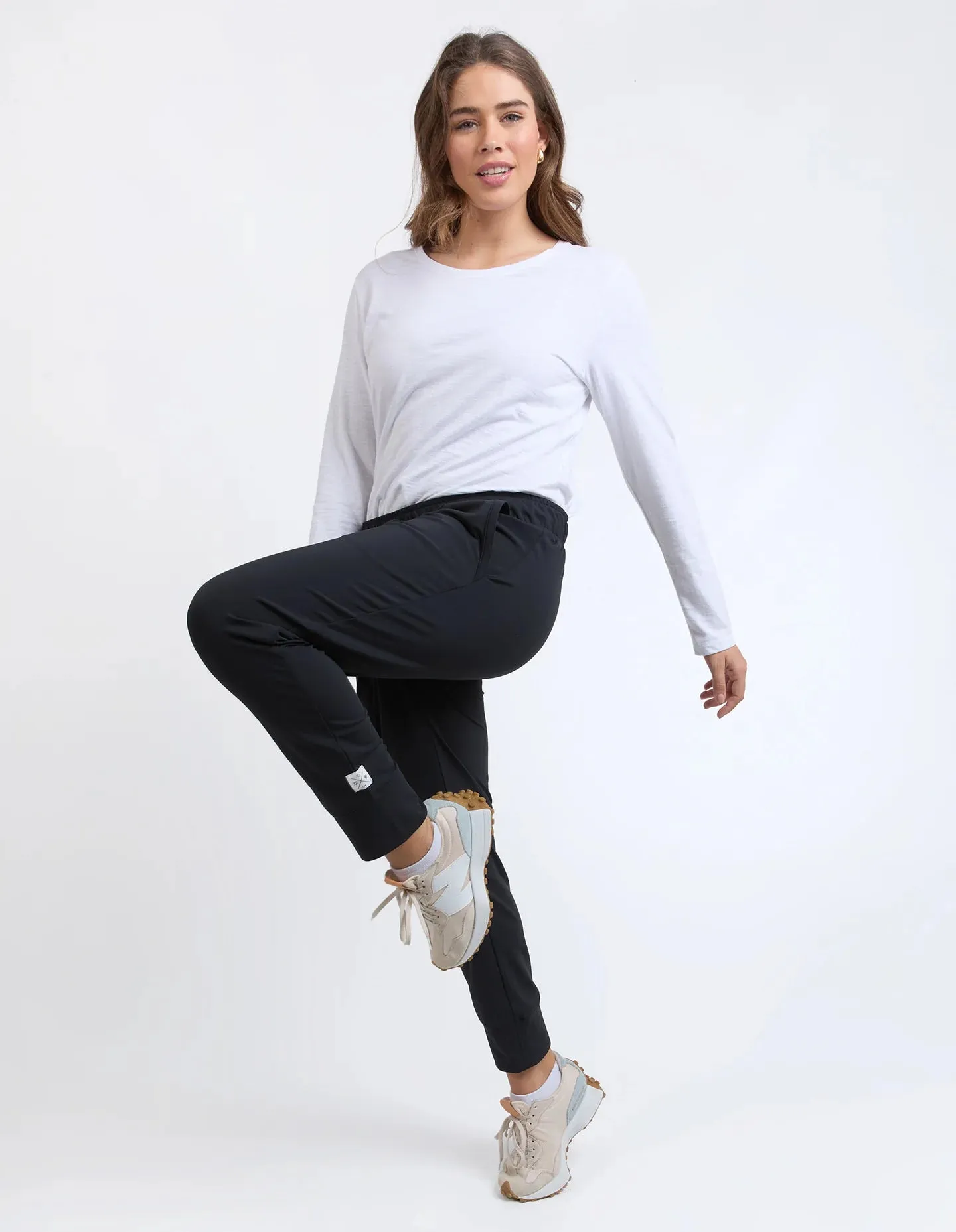 Alexis Track Pant - Black