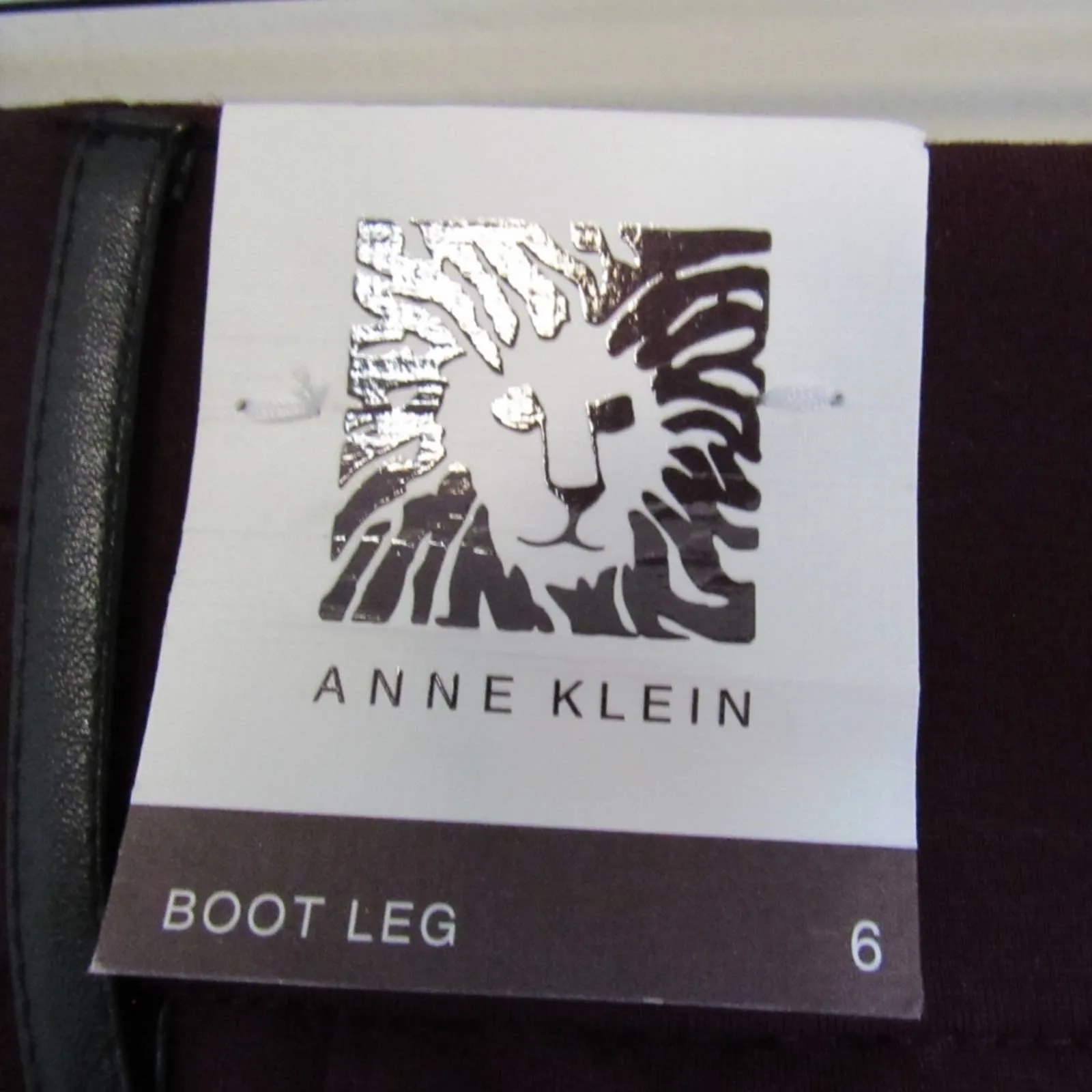 Anne Klein Bootleg Dress Pants Faux Leather Belt loops Burgundy