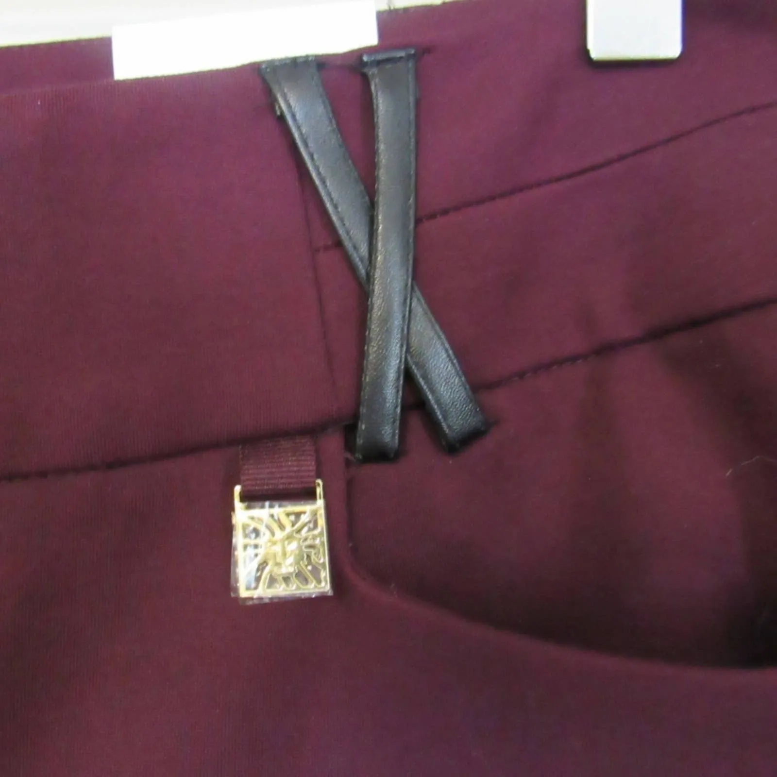 Anne Klein Bootleg Dress Pants Faux Leather Belt loops Burgundy